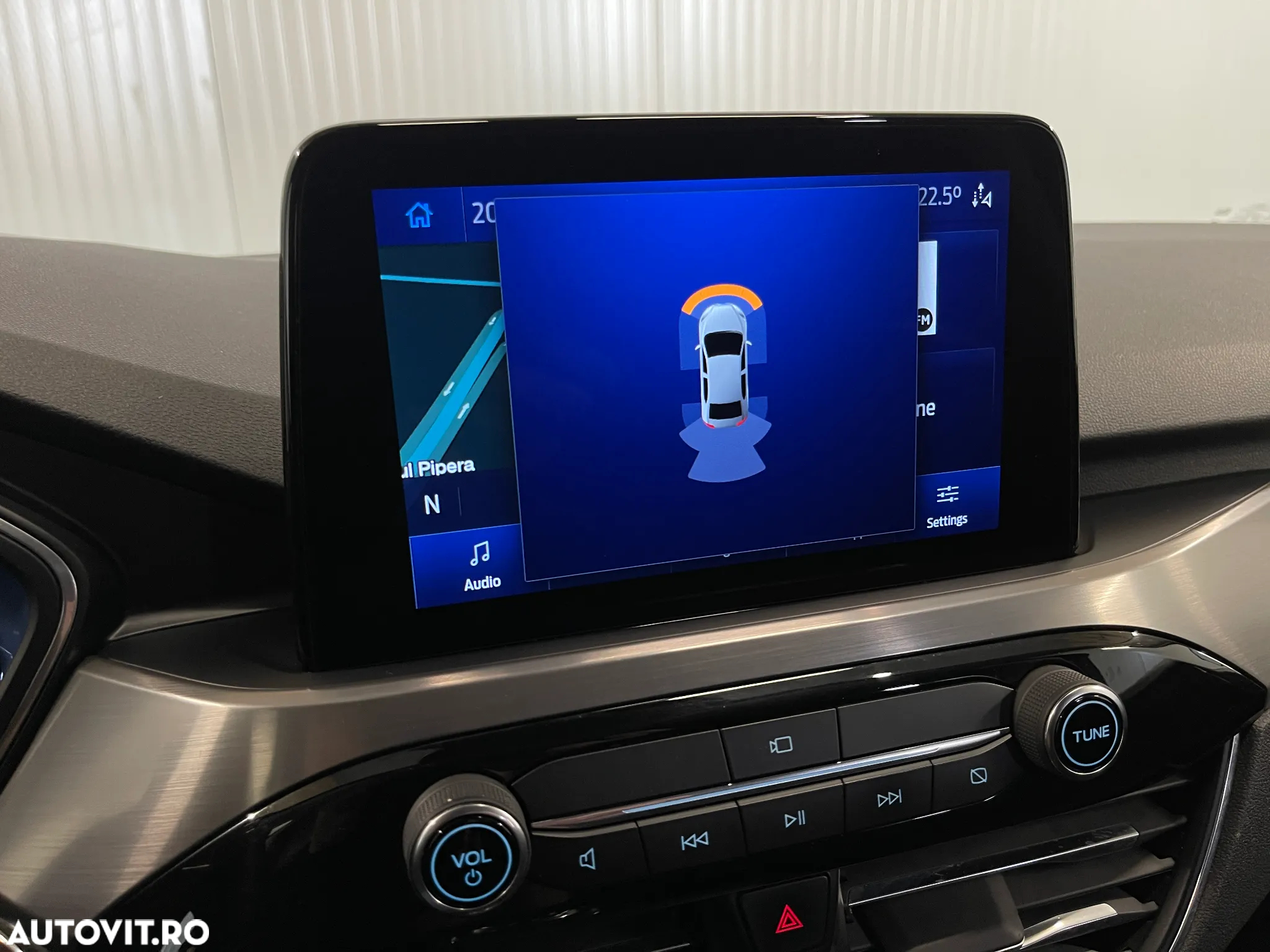 Ford Kuga 2.0 EcoBlue A8 AWD Titanium - 14