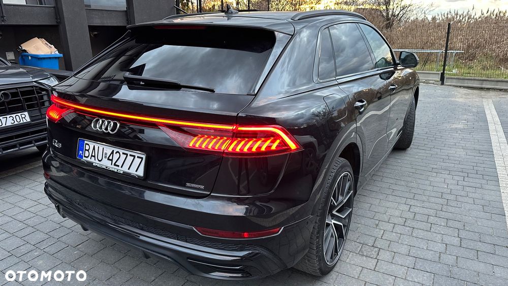 Audi Q8 55 TFSI quattro tiptronic - 5