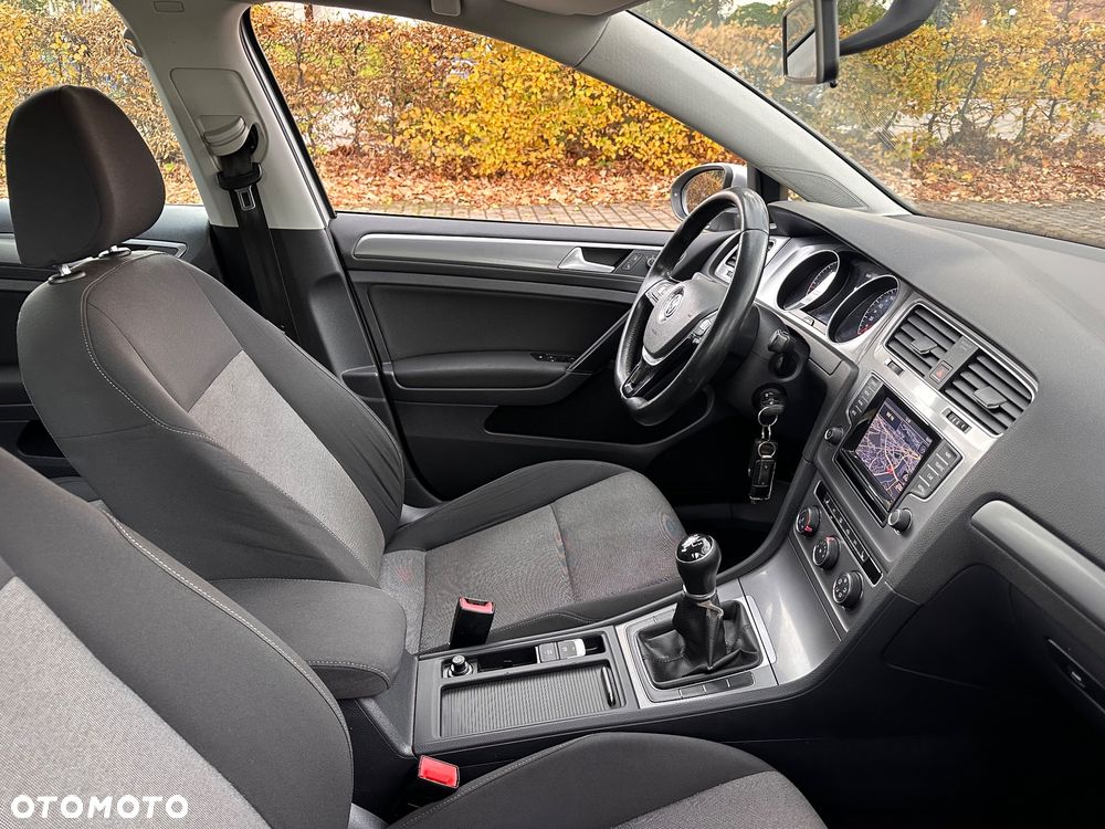 Volkswagen Golf Variant 1.6 TDI DPF BlueMotion Technology Style - 21