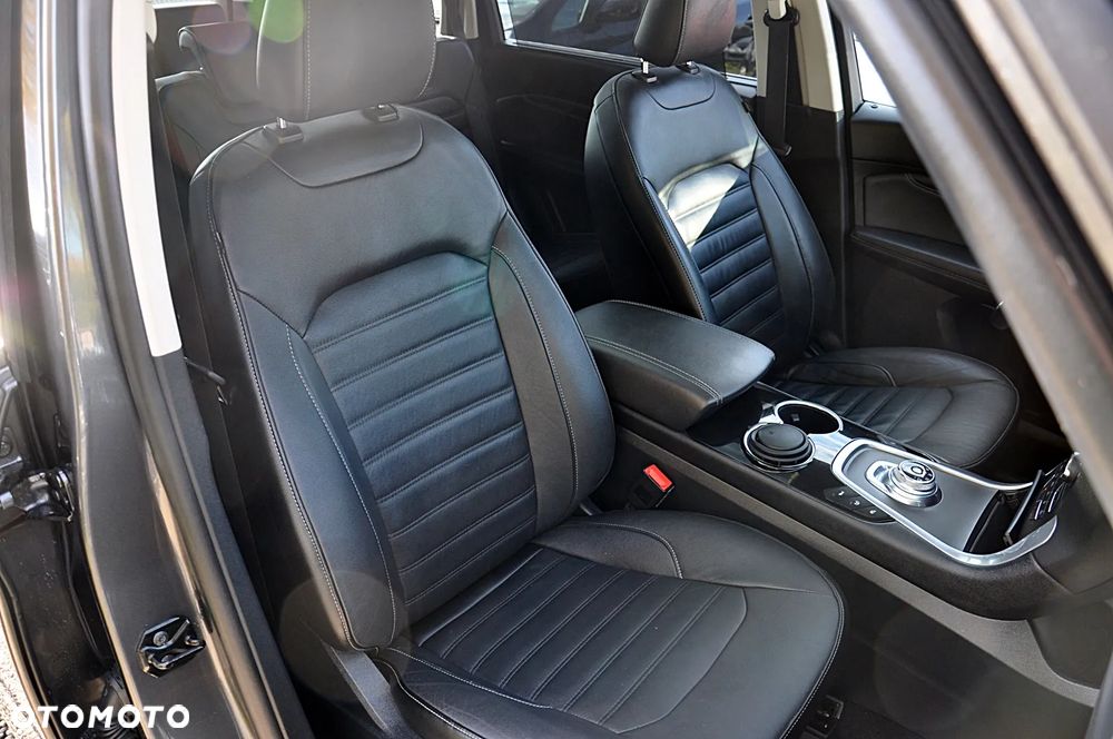 Ford Galaxy 2.0 EcoBlue Titanium - 27