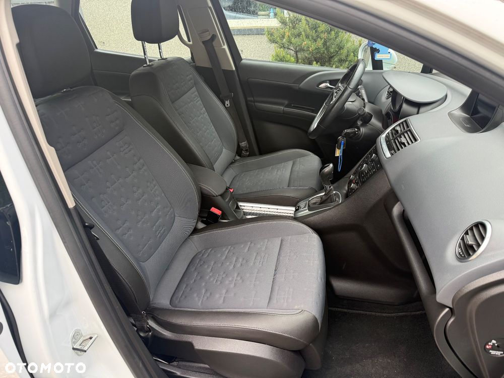Opel Meriva 1.4 Automatik Innovation - 9