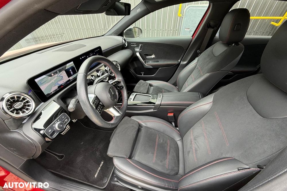 Mercedes-Benz A 200 AMG LINE - 10