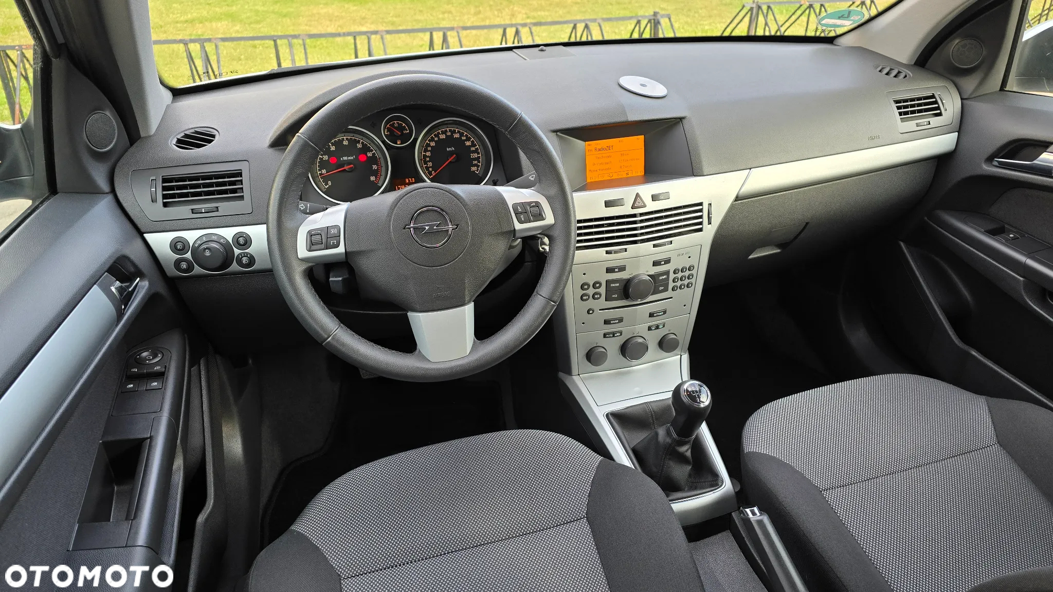 Opel Astra - 9