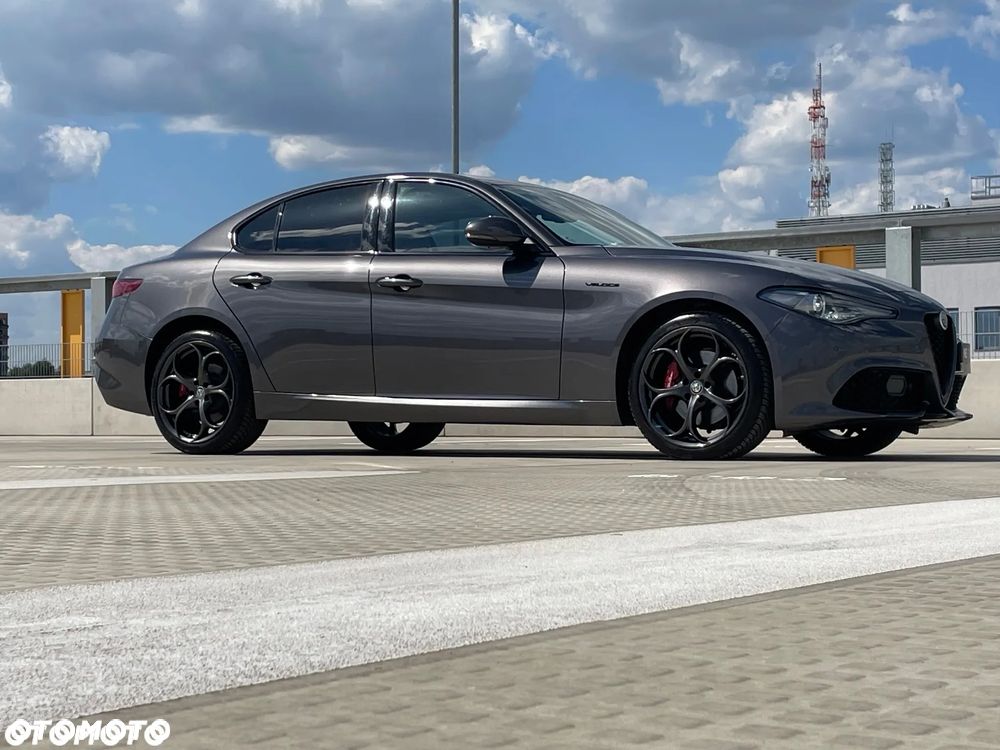 Alfa Romeo Giulia 2.0 Turbo Veloce Q4 - 12