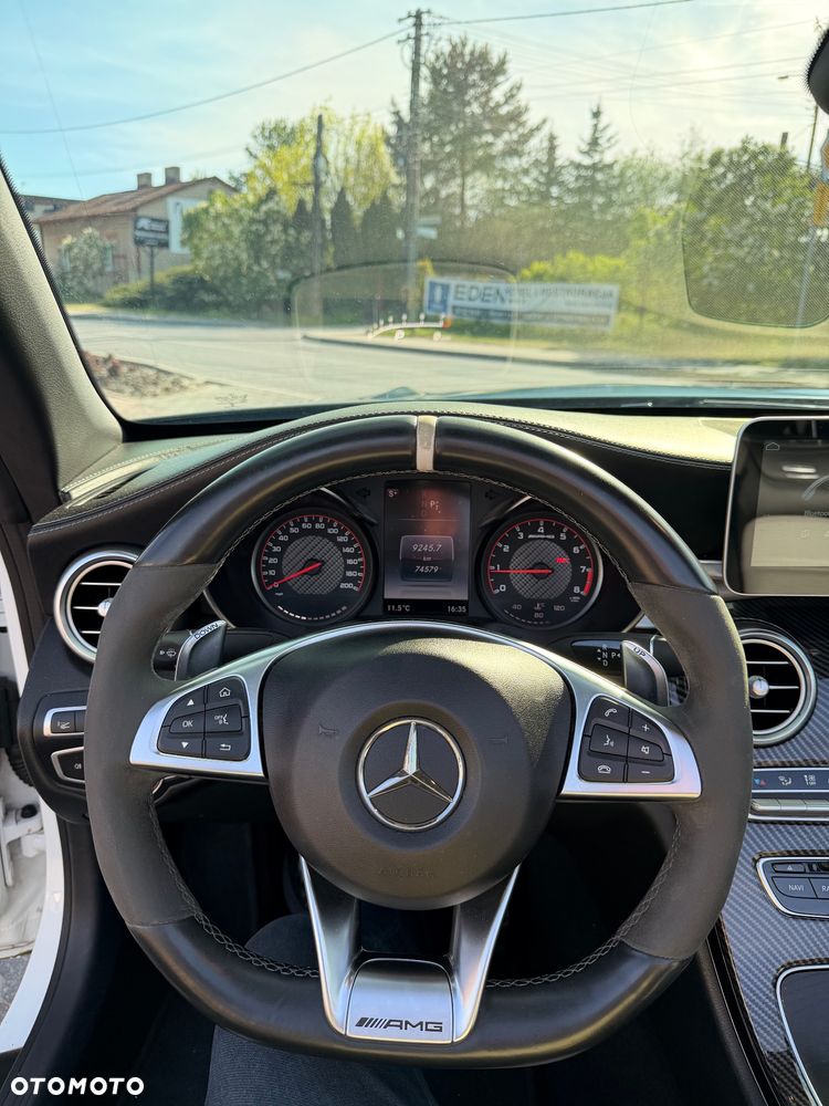 Mercedes-Benz Klasa C AMG 63 S - 22
