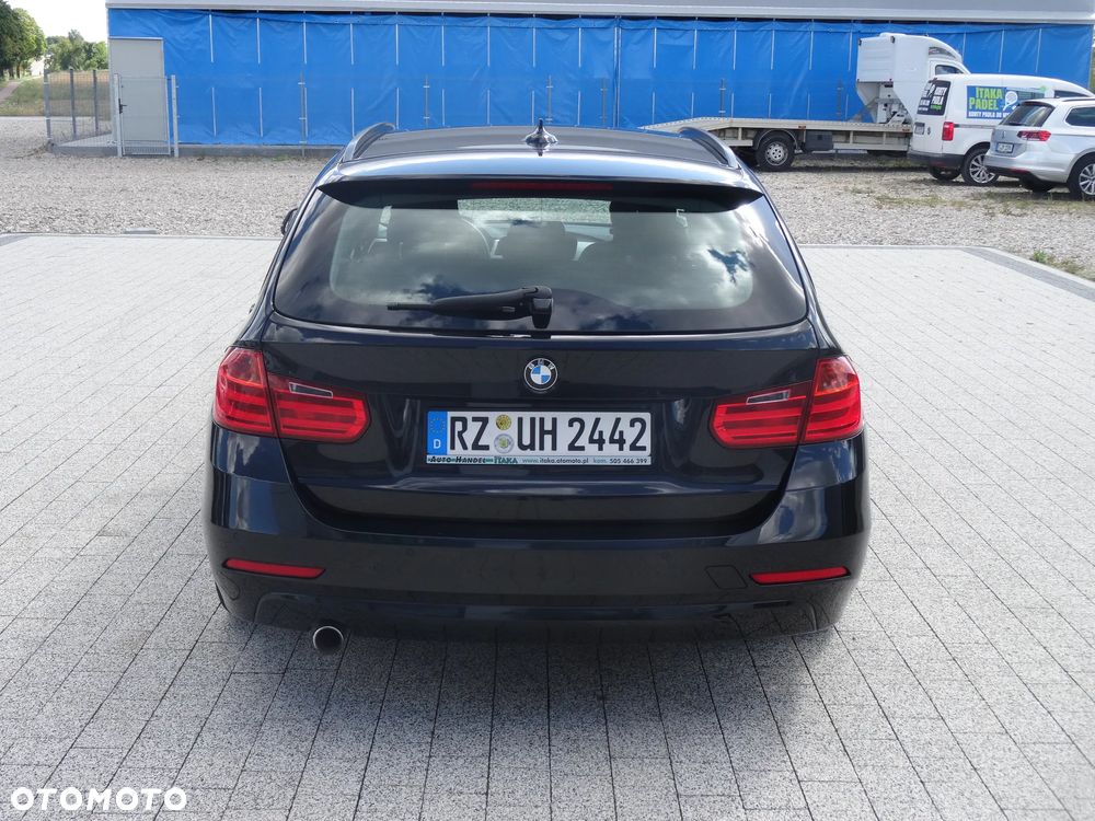 BMW Seria 3 320d Efficient Dynamics Edition Sport Line - 11