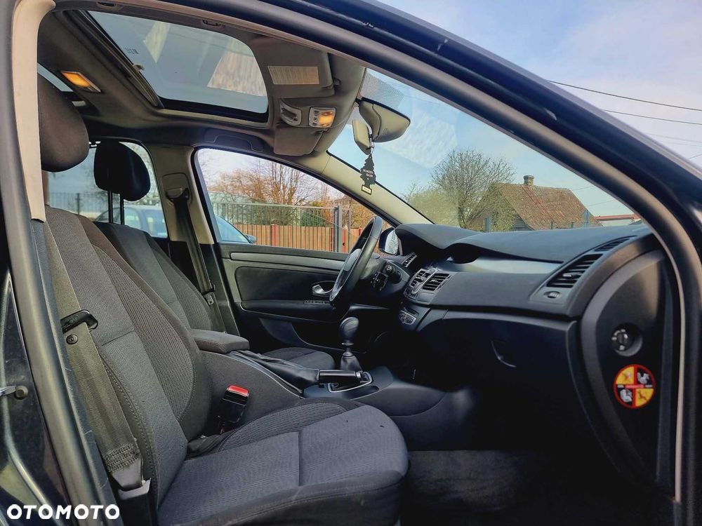 Renault Laguna - 8