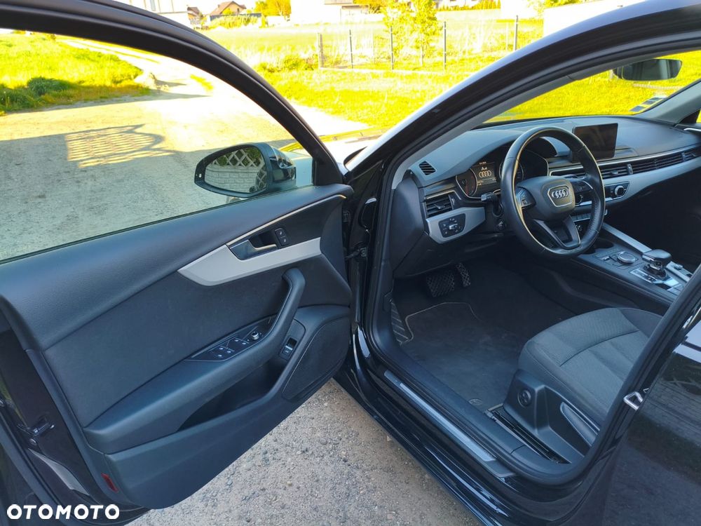 Audi A4 Limousine 35 TDI S tronic design - 11