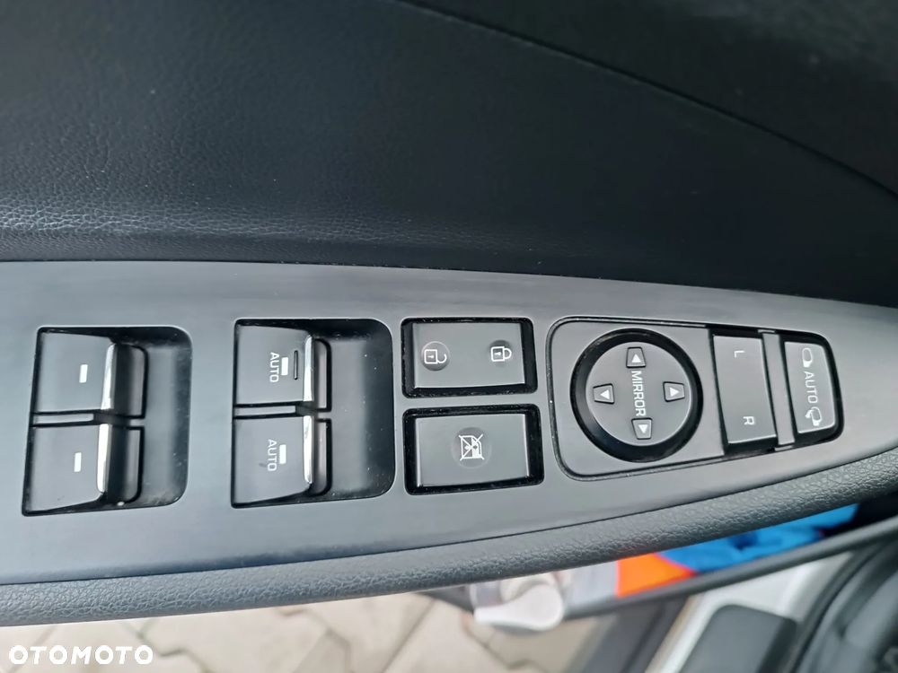 Hyundai Tucson 1.6 T-GDi Style 2WD DCT - 12