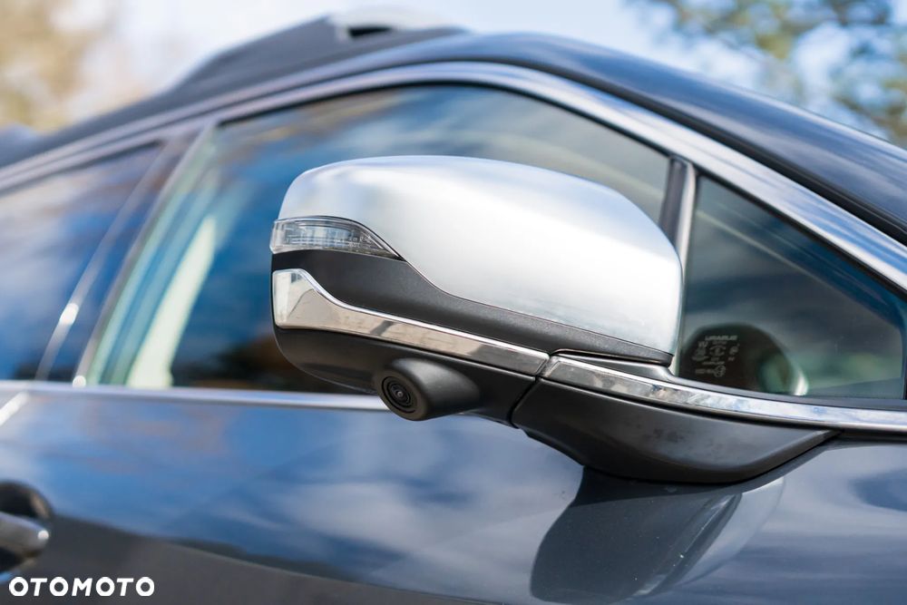 Subaru Outback 2.5i Platinum (EyeSight) Lineartronic - 4