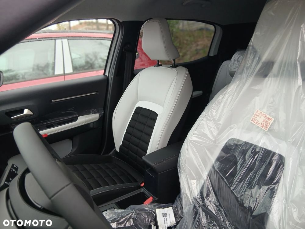 Citroën C3 Aircross 1.2 mHEV Max S&S eDCT6 - 6