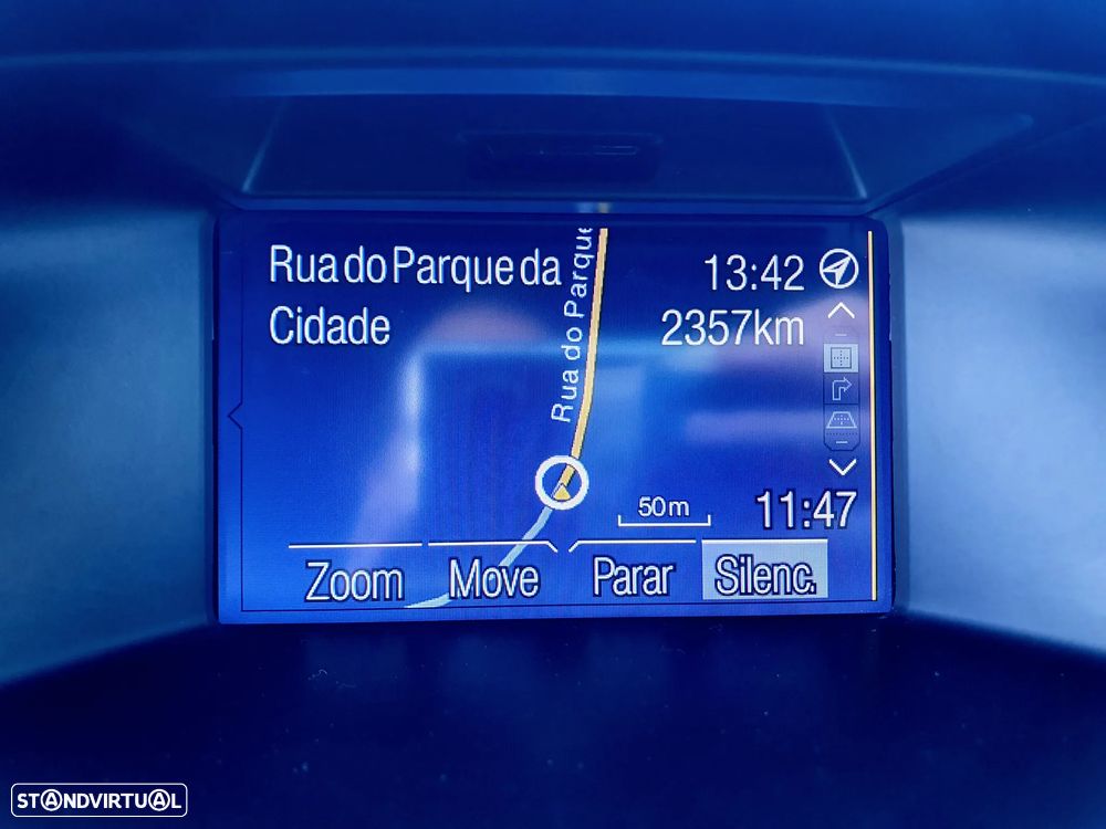 Ford Focus SW 1.0 EcoBoost S&S Titanium - 27