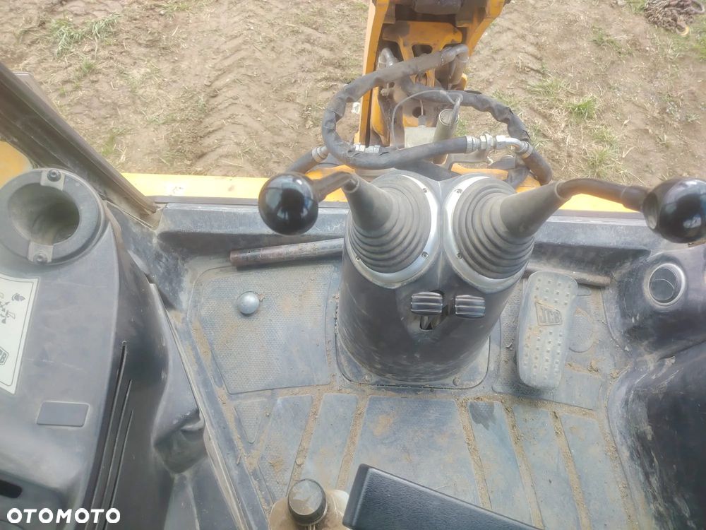 JCB 3CX, bez DPF/AdBlue, sterowanie X - 7