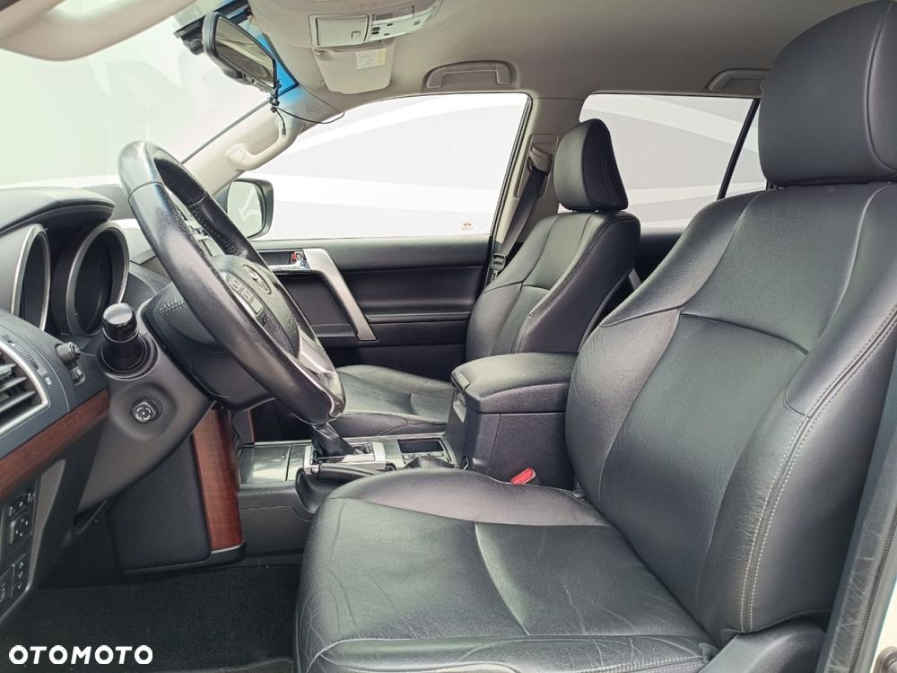 Toyota Land Cruiser LC 3.0 D-4D Invincible - 26