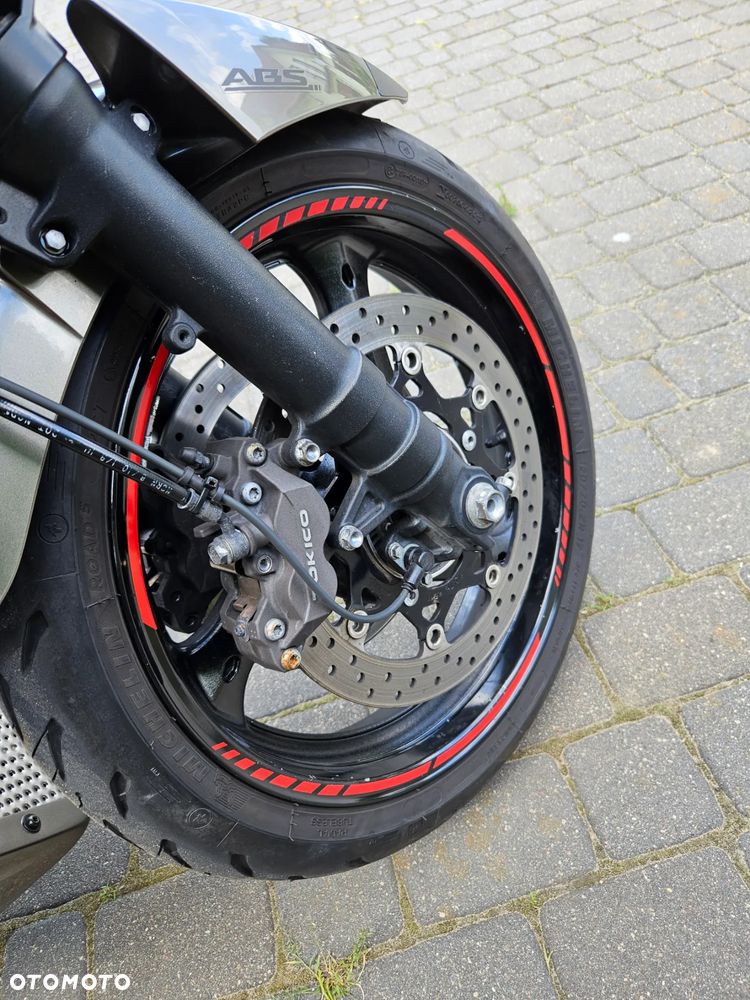 Suzuki Bandit - 22