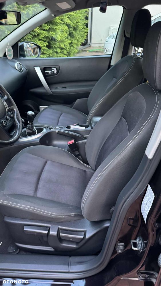 Nissan Qashqai - 12