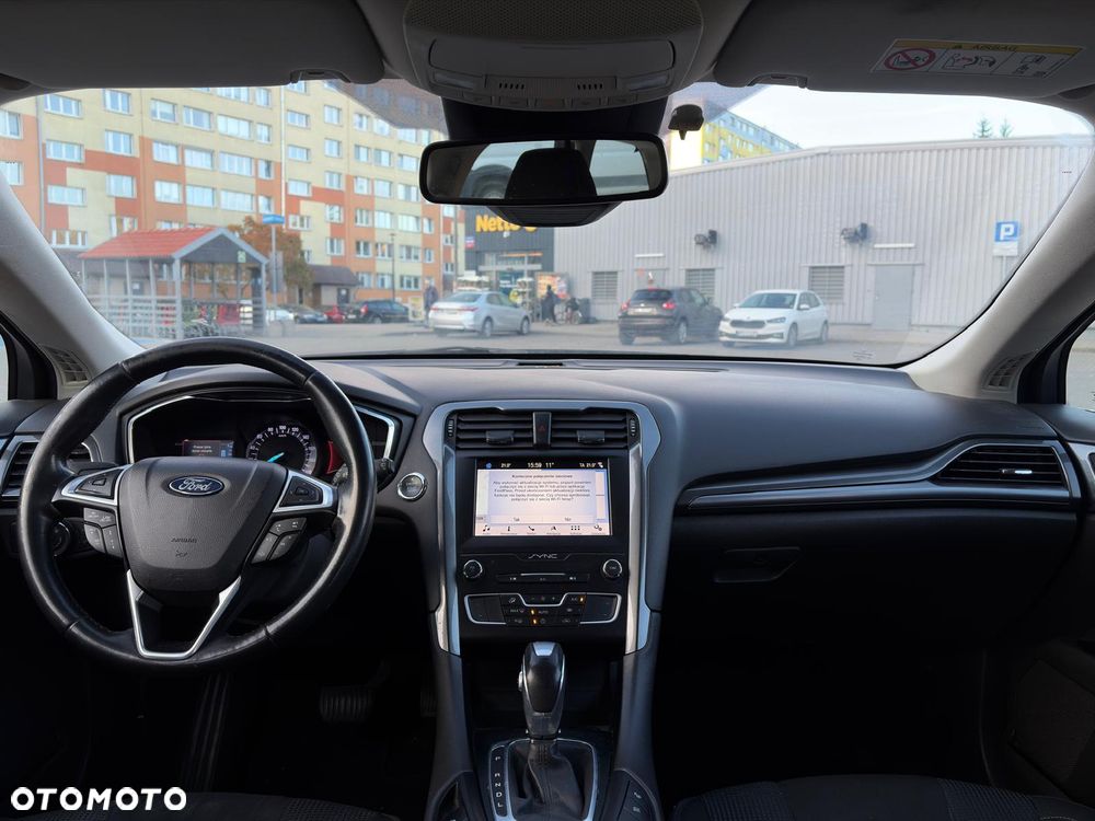 Ford Mondeo 2.0 Hybrid Titanium - 18