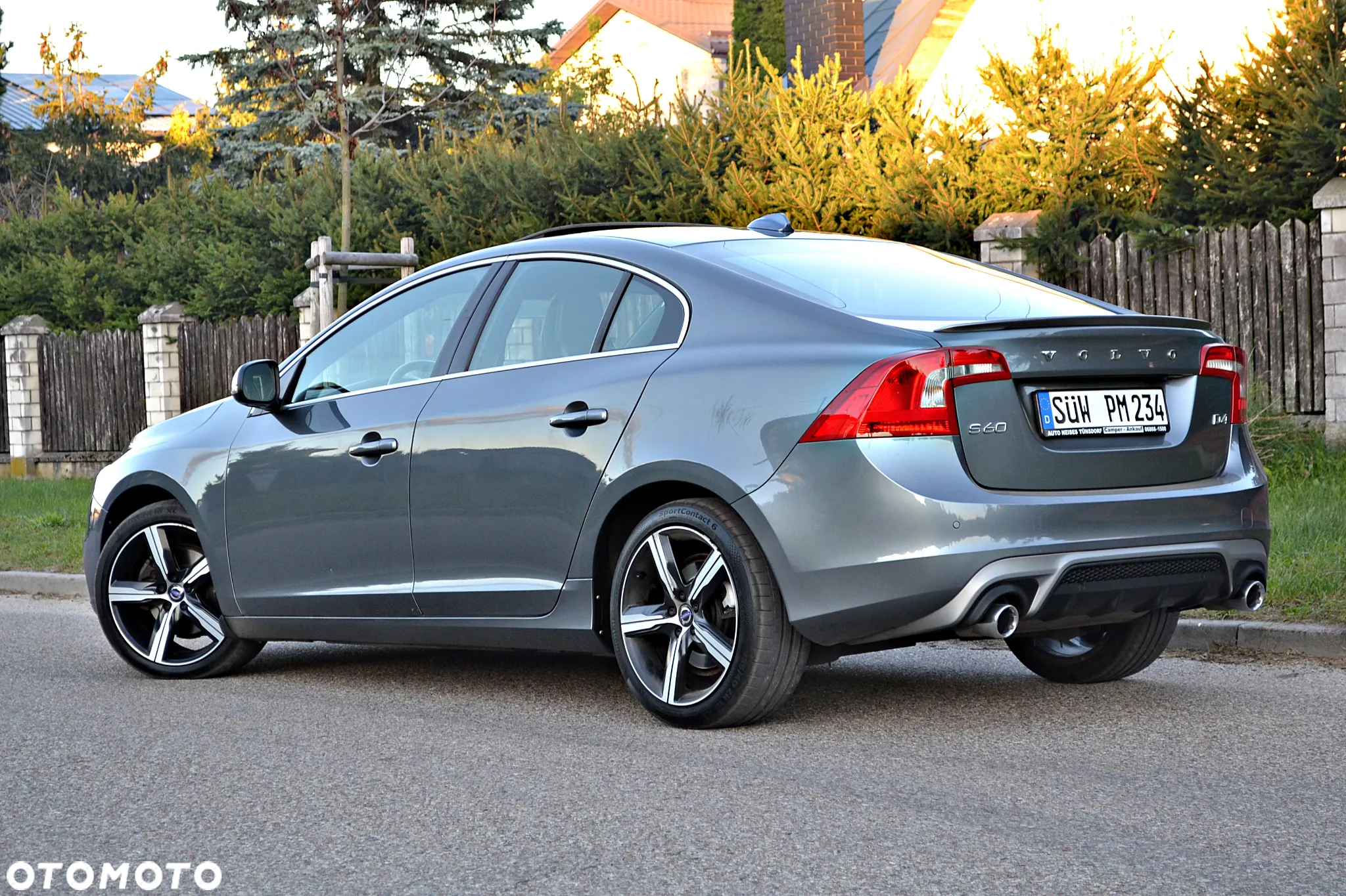 Volvo S60 D4 Geartronic RDesign - 8