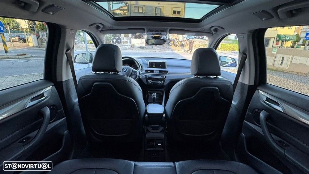 BMW X1 16 d sDrive Auto xLine - 12