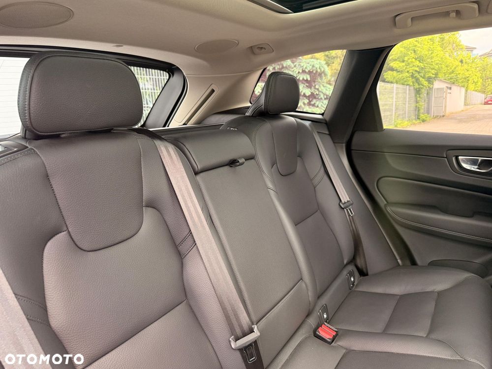 Volvo XC 60 - 34