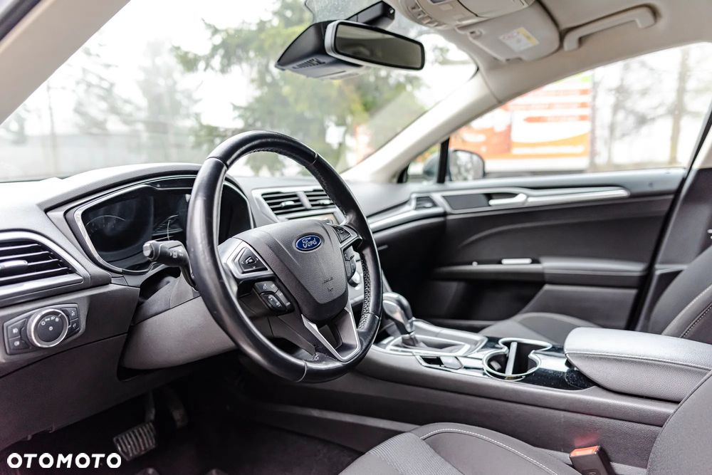 Ford Mondeo 2.0 TDCi STart-Stopp PowerShift-Aut Titanium - 13