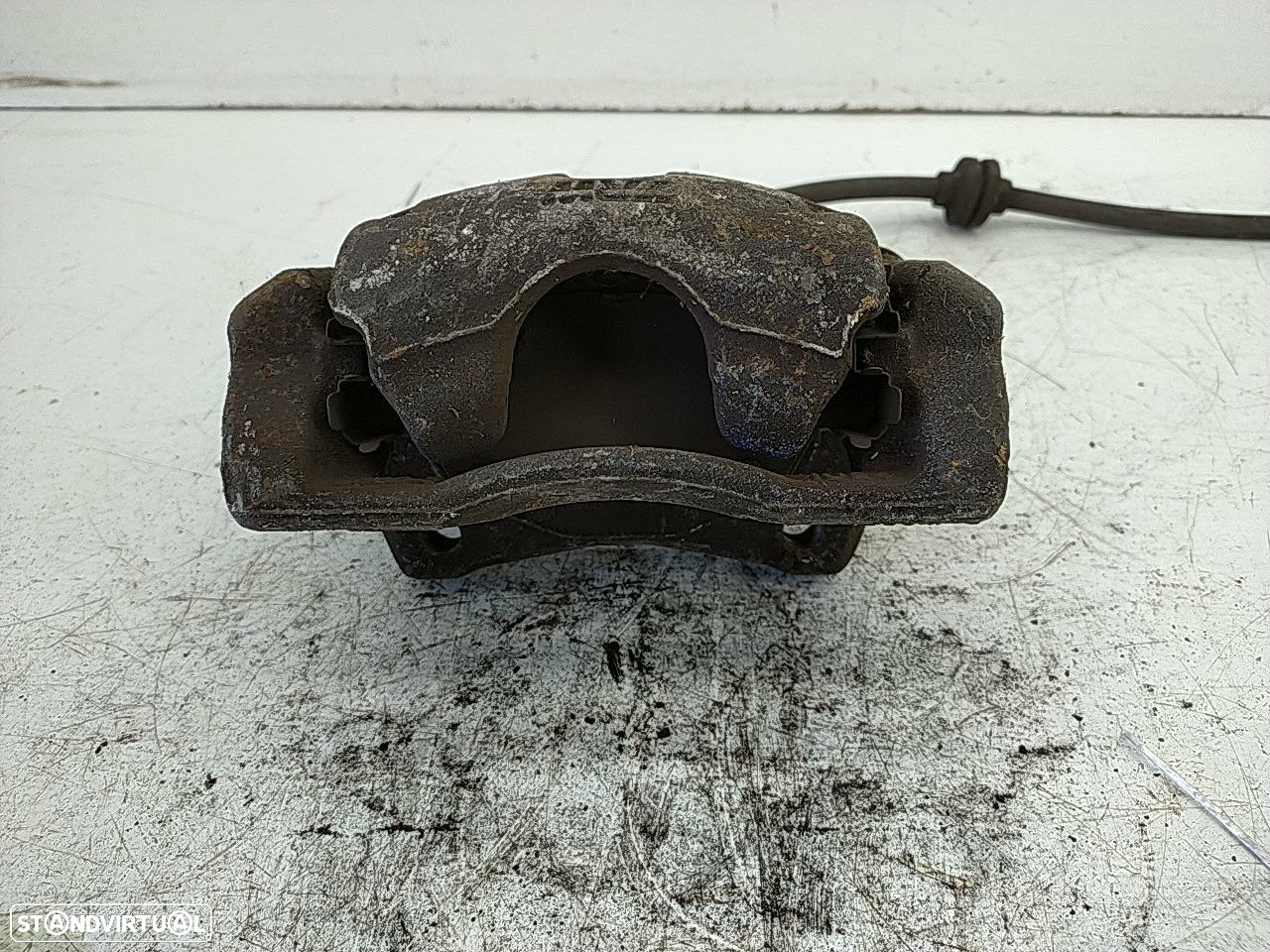 Pinça Frente Esquerda Renault Clio Iii (Br0/1, Cr0/1) - 2