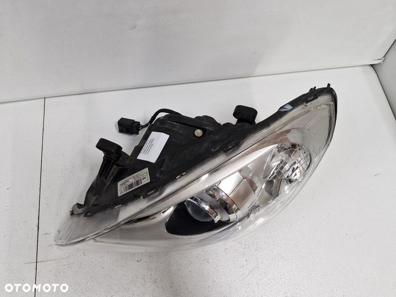VOLVO S60 2 II LAMPA LEWY PRZÓD LEWA PRZEDNIA REFLEKTOR XENON UK 31299992 - 3