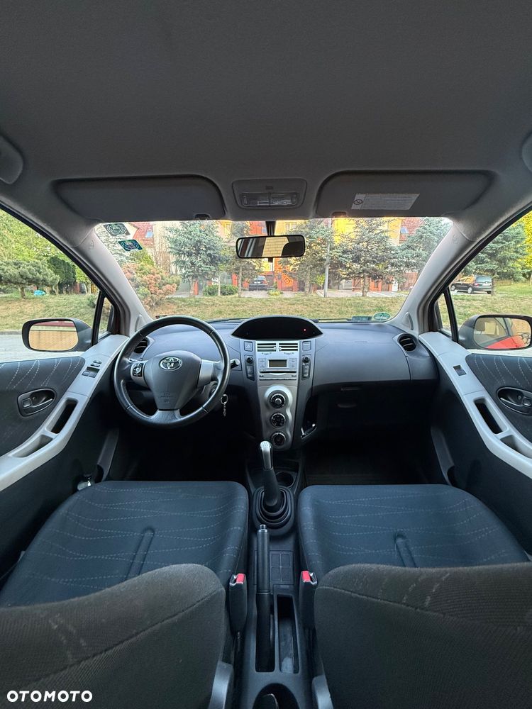 Toyota Yaris 1.0 Terra A/C - 7