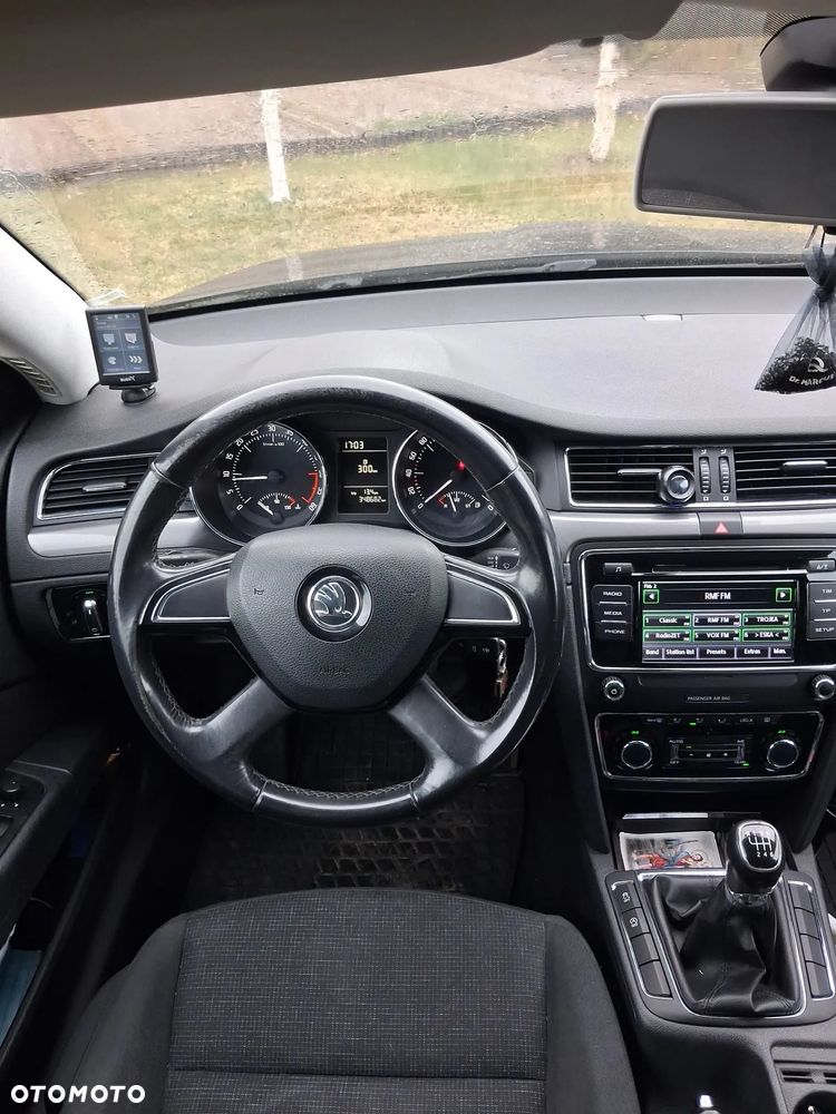 Skoda Superb 1.6 TDI Active - 13