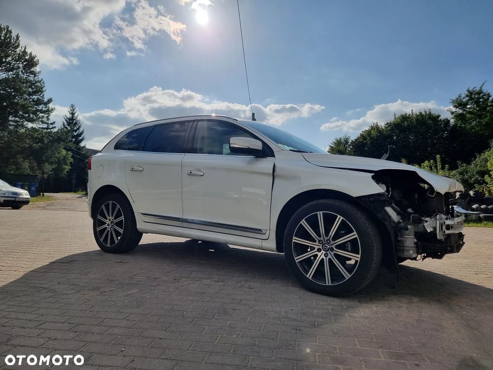 Volvo XC 60 - 6