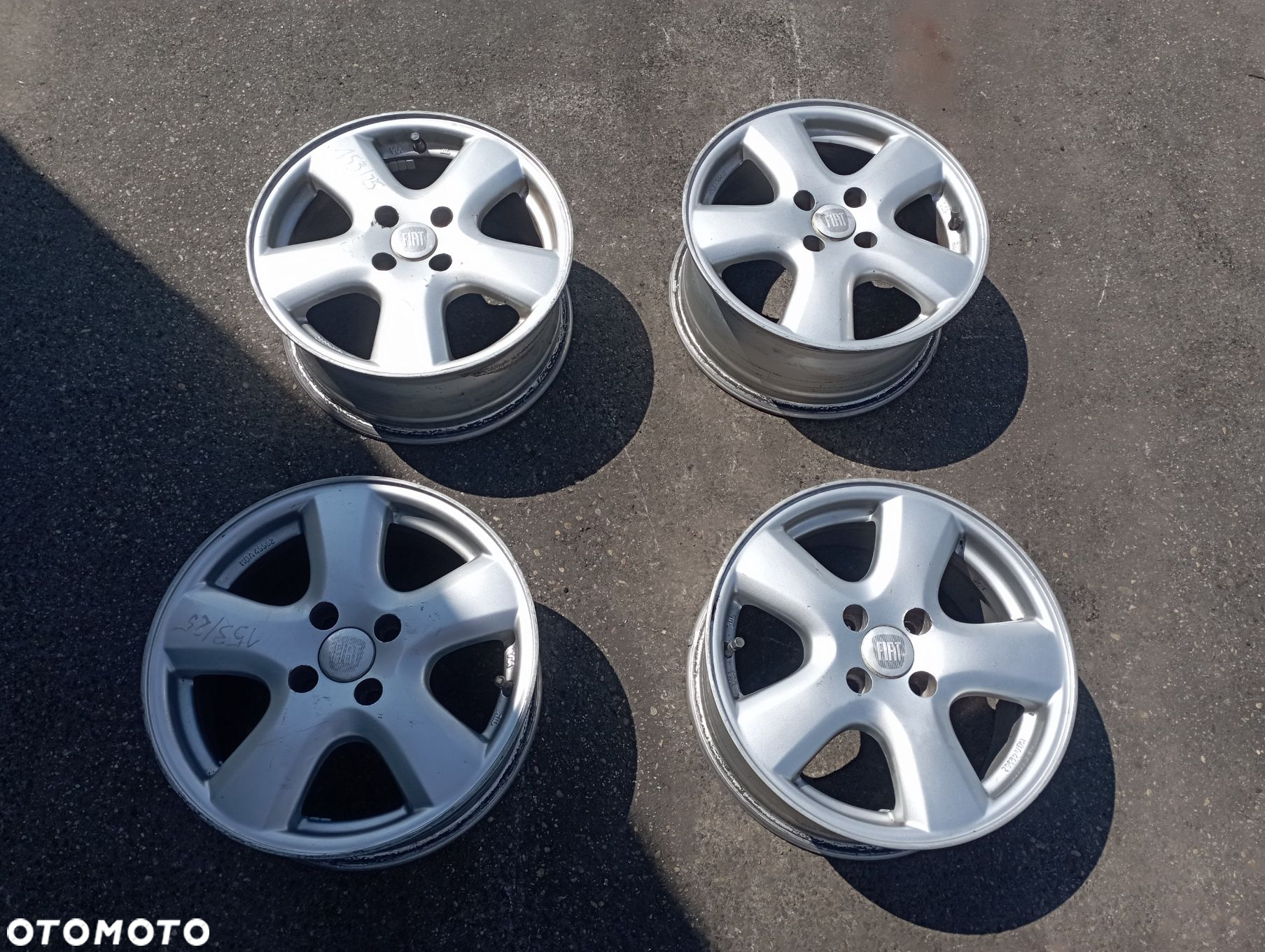 ALUFELGI 4SZT 15'' 4x100

 FIAT
 GRANDE PUNTO - 2