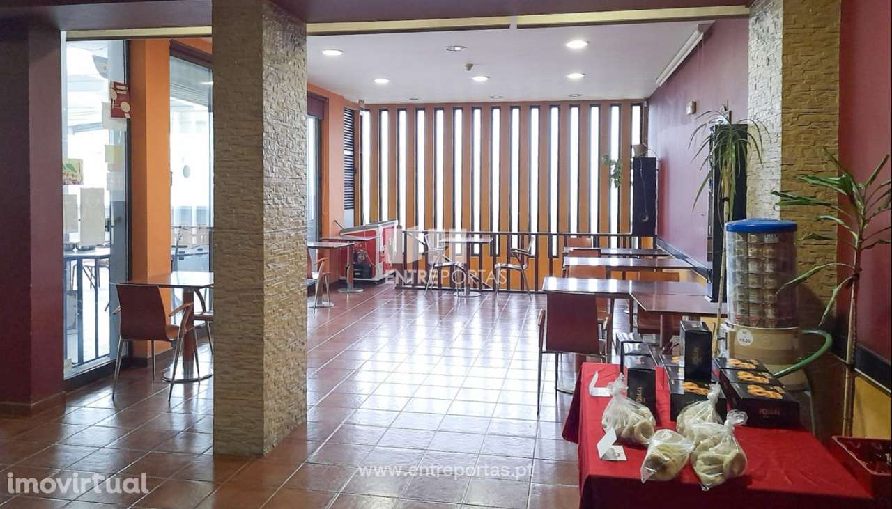 Venda de Prédio, Santa Marta de Portuzelo, Viana do Castelo - Grande imagem: 4/22