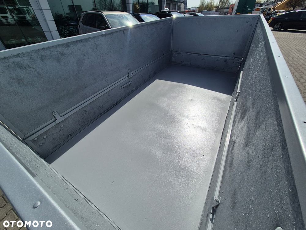 Kaercher MIC C34 / NOŚNIK NARZĘDZI / PRZYCZEPA WYWROTKA / IDEALNY DO MIASTA / ZAMIATARKA / PŁUG SNIEŻNY / 4X4 / NISKIE MOTOGODZINY / JEDNO URZĄDZENIE WIELE ZASTOSOWAŃ! - 32