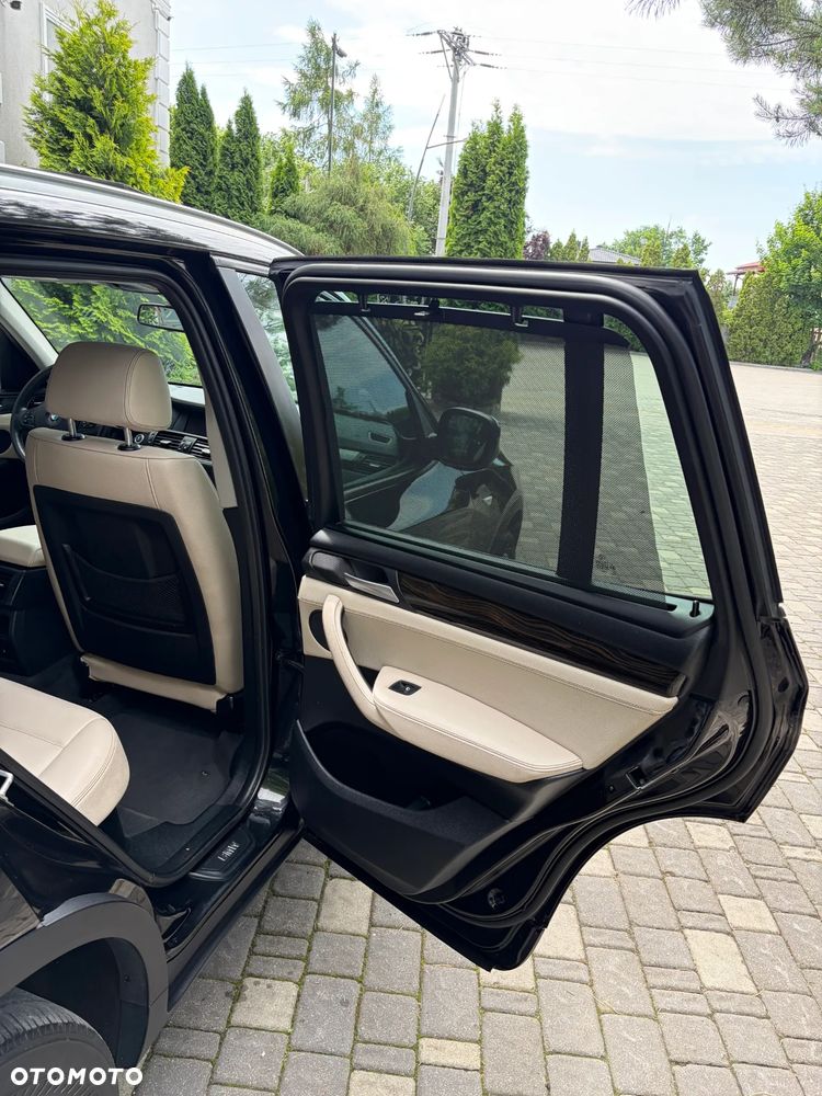 BMW X3 28i xDrive - 12