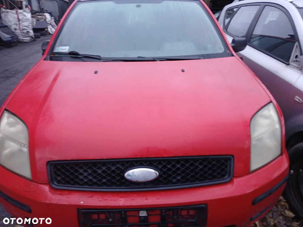 Ford Fusion Maska - 1