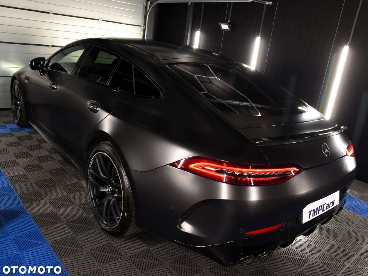 Mercedes-Benz AMG GT 43 4-Matic+ - 36