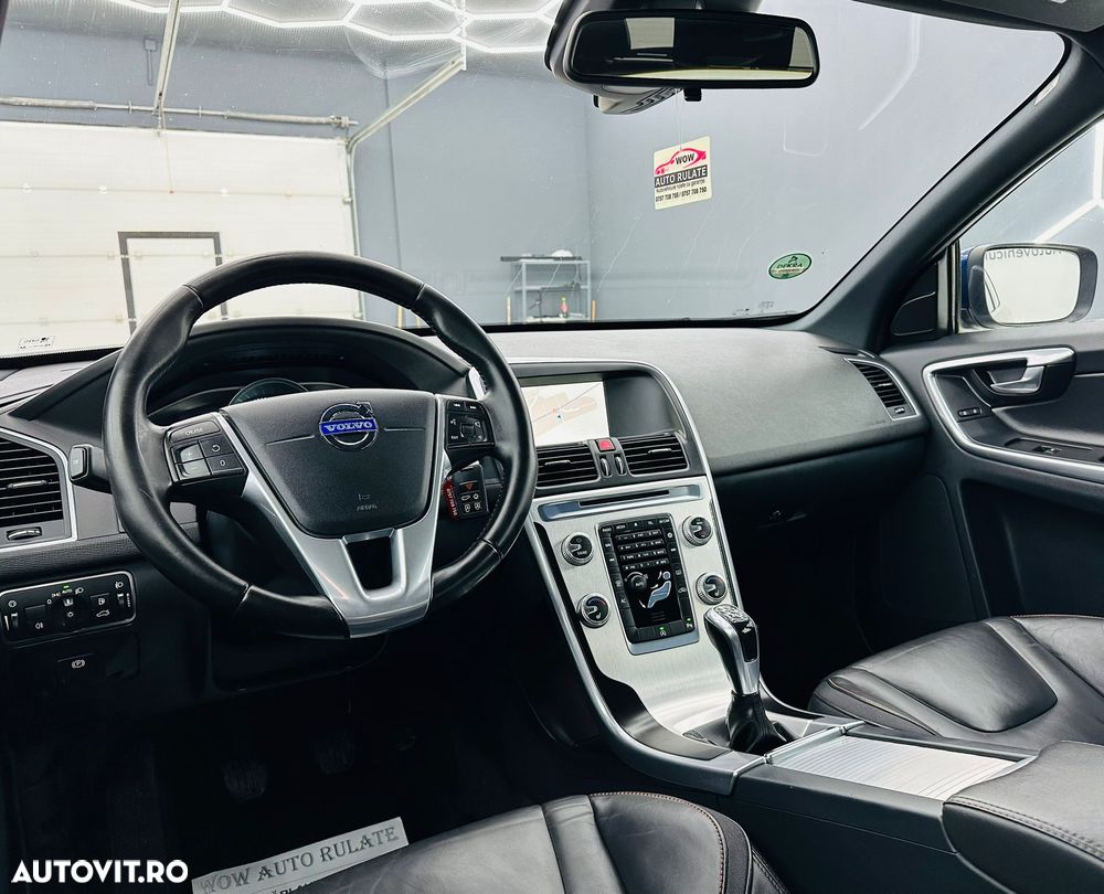 Volvo XC 60 D4 Ocean Race - 18