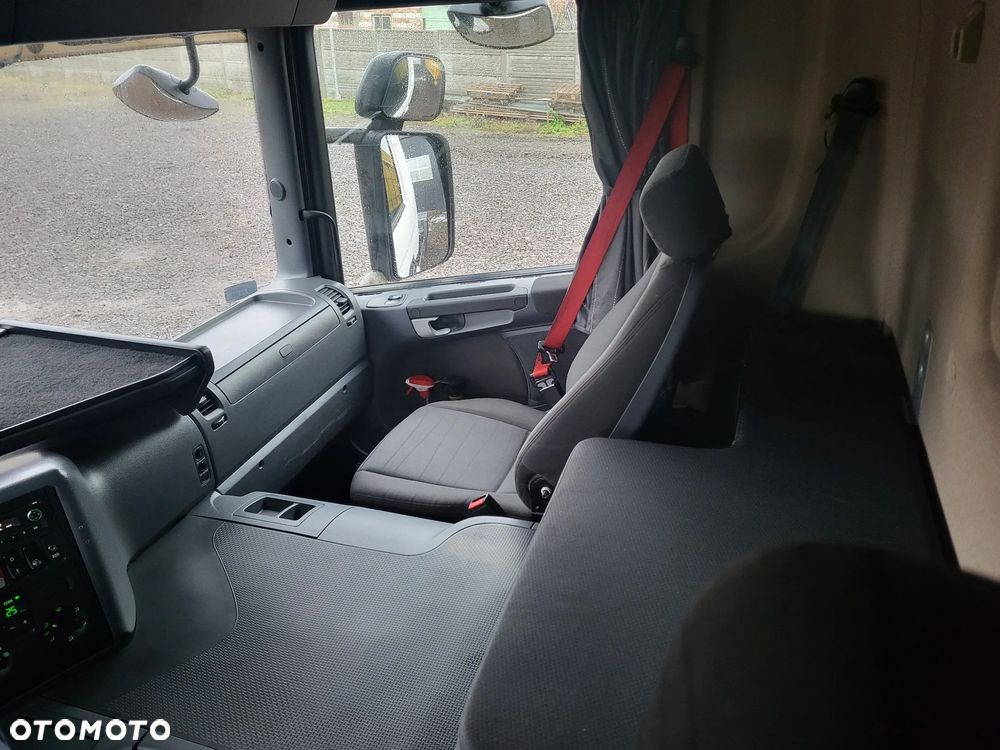 Scania p400 - 11