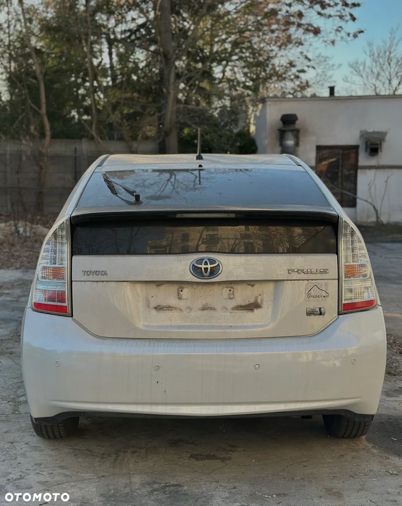 Toyota Prius - 11
