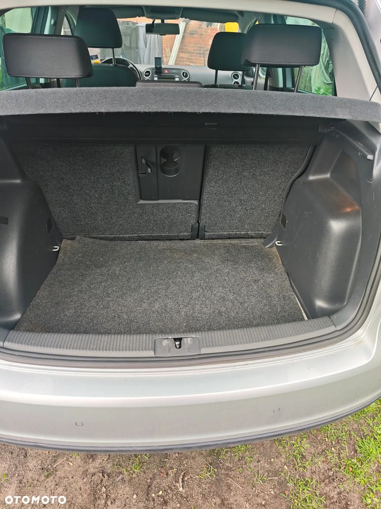 Volkswagen Golf Plus - 11