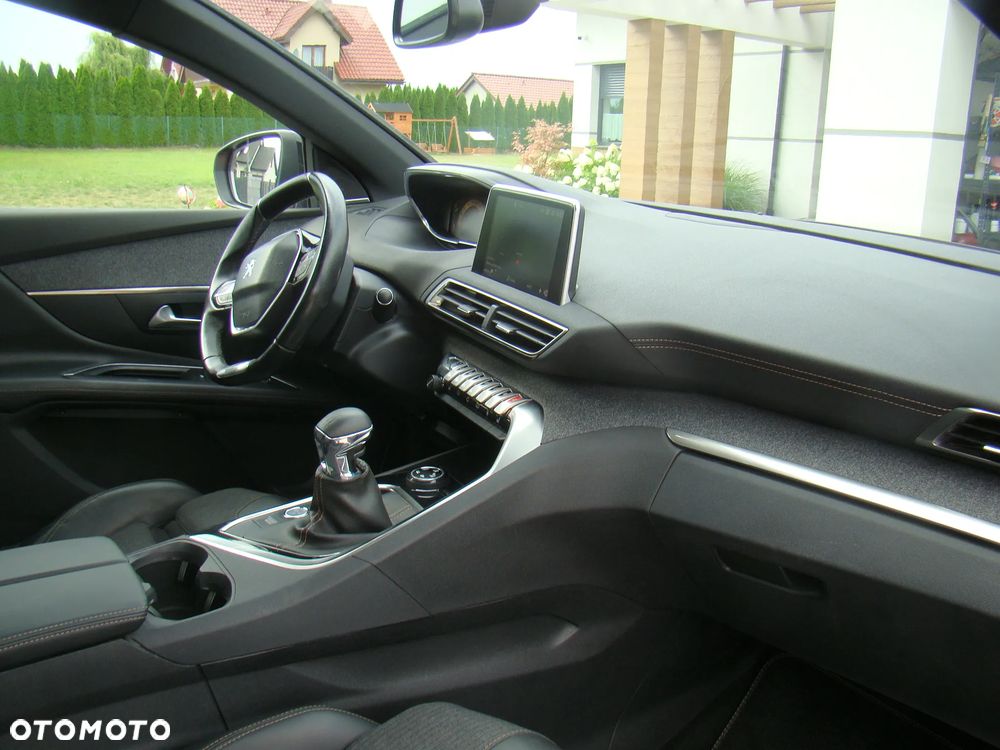 Peugeot 3008 BlueHDi 150 Stop & Start Allure - 37