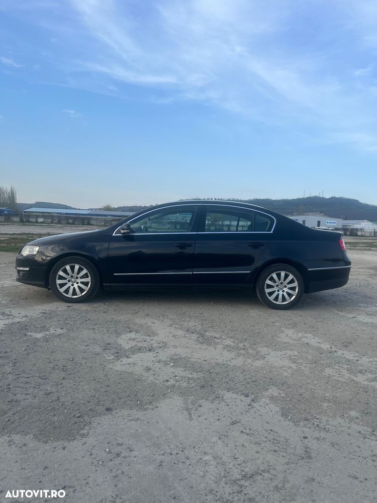 Volkswagen Passat - 5