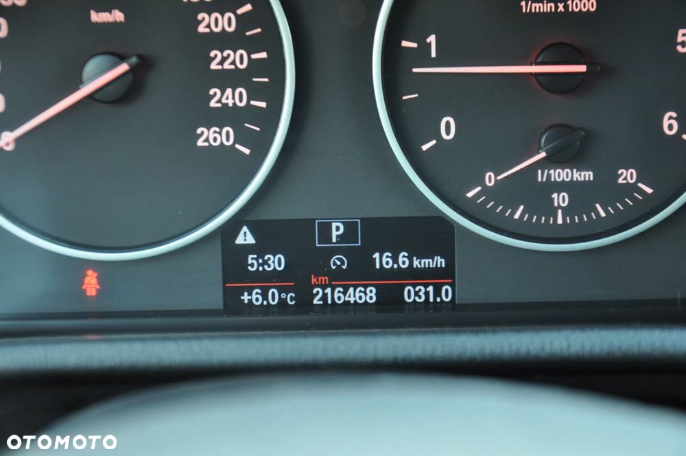 BMW X3 xDrive20d - 25