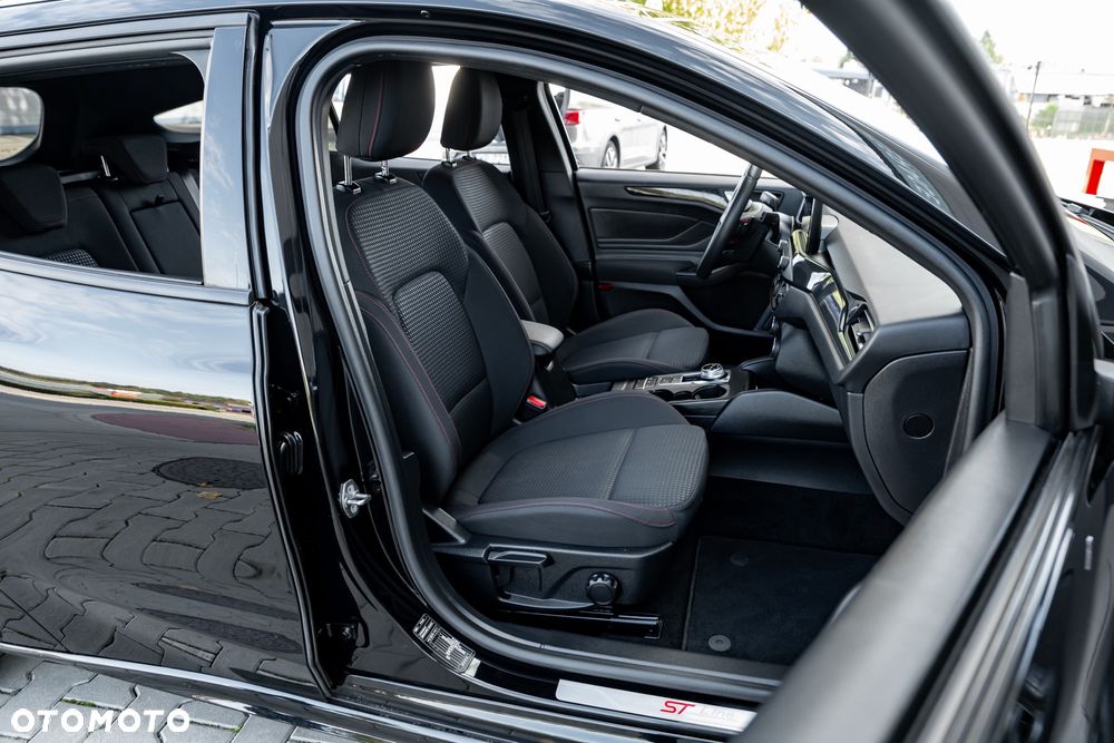 Ford Focus 1.0 EcoBoost ST-Line ASS PowerShift - 23