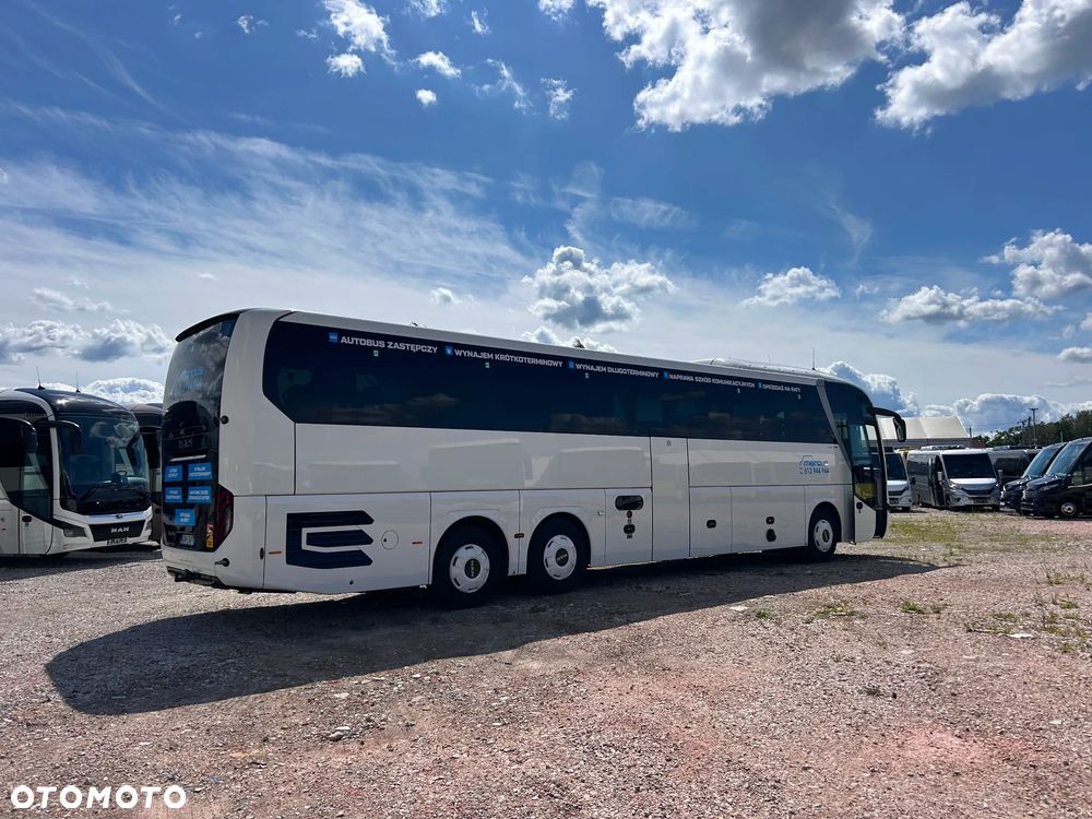 MAN Lions Coach - 5