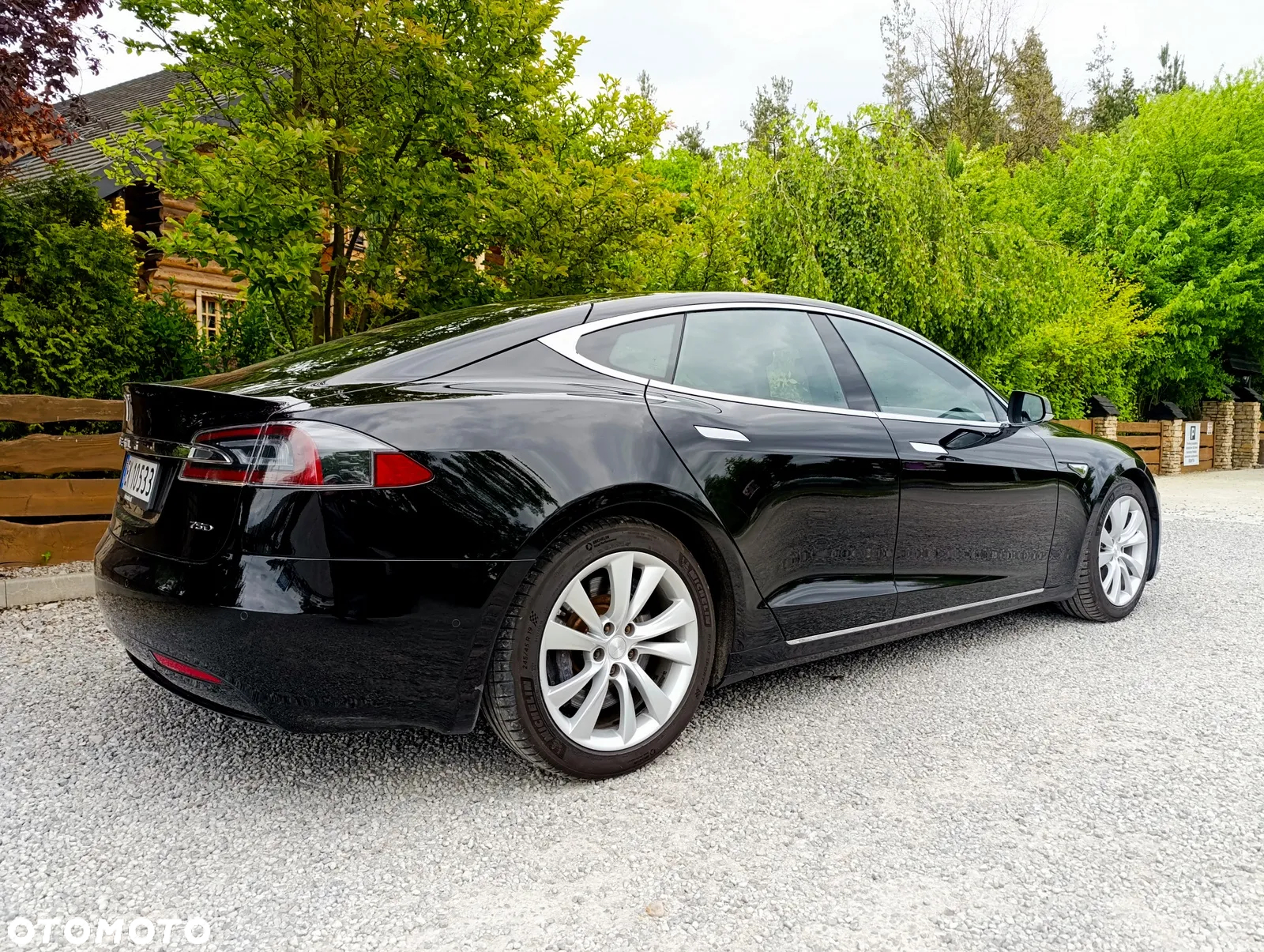 Tesla Model S Long Range Plus - 13