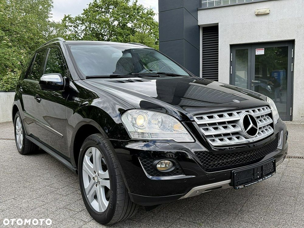 Mercedes-Benz ML - 4