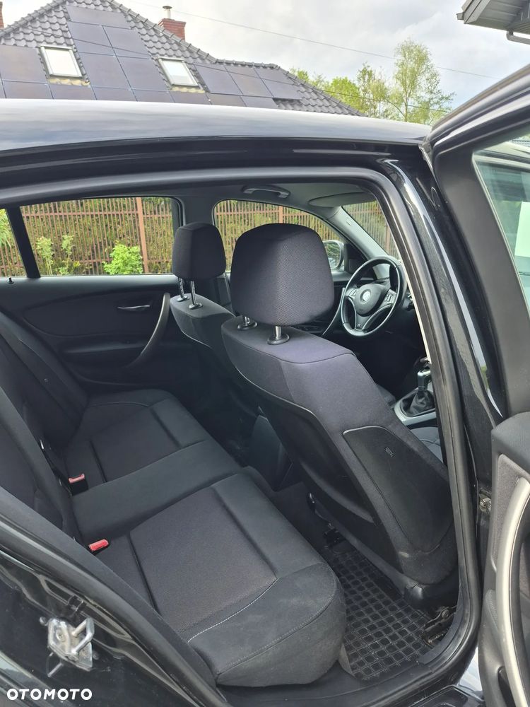 BMW Seria 1 118d - 22