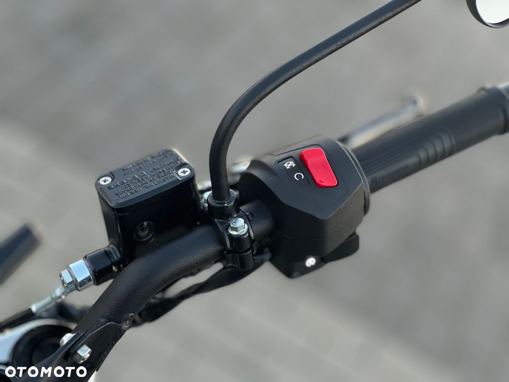 Husqvarna Svartpilen - 10