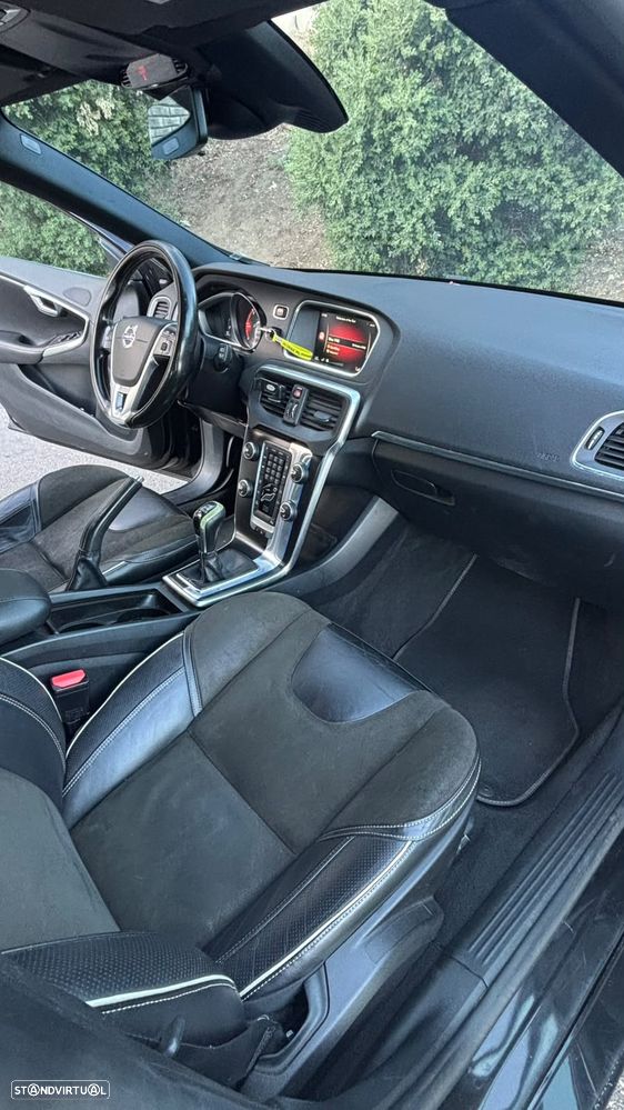 Volvo V40 - 13